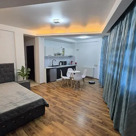 Comfy - Self Check-in Bukarest