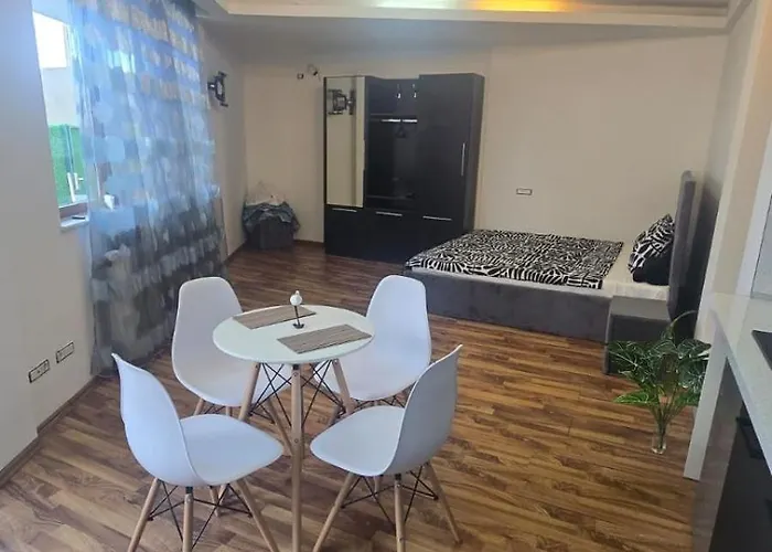 Comfy - Self Check-in Apartament